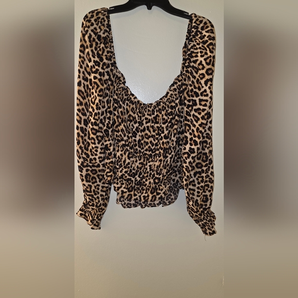 H&M Plus Size Brown Leopard Print Blouse - Picture 2 of 3